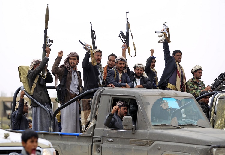 نجحت ميليشيات الحوثي في استغلال القاعدة لإحلال الفوضى في البلاد