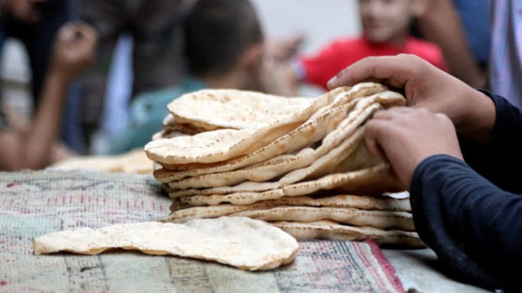 تشهد إيران بشكل عام ارتفاعاً غير مسبوق في أسعار الخبز والمواد والسلع الأساسية