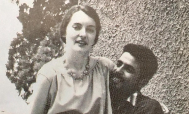 غادر حمدان فرنسا متوجهاً إلى الجزائر في عام 1963، حيث ساعد مع زوجته إيفلين بران في بناء الدولة المستقلة الجديدة