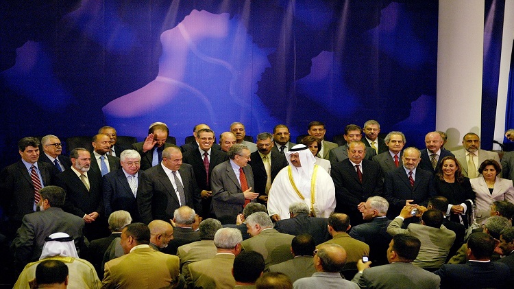 مجلس الحكم الانتقالي بقيادة الأمريكي بريمر الذي شارك بعضوية الحزب الإسلامي العراقي بعد اسقاط نظام الحكم في 2003