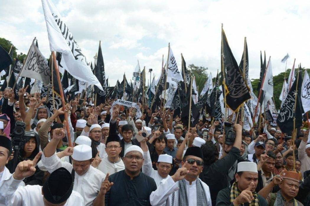 ظاهرة الإسلام السياسي في إندونيسيا، تمثل واحدة من القضايا الكبرى التي تطفو على مسرح الأحداث