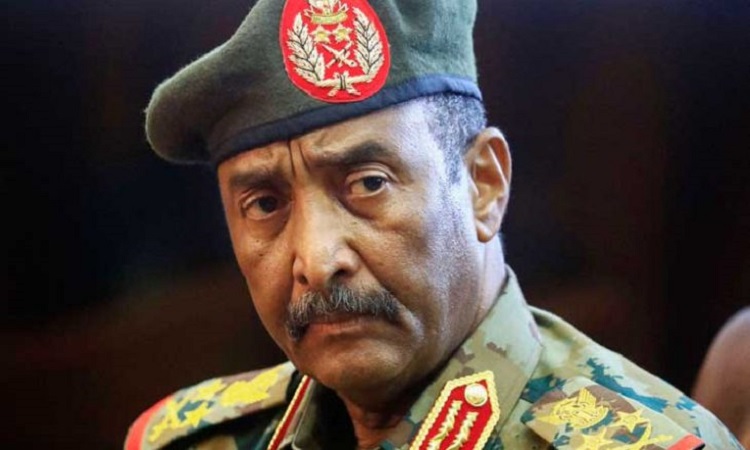  القائد العام للجيش عبد الفتاح البرهان