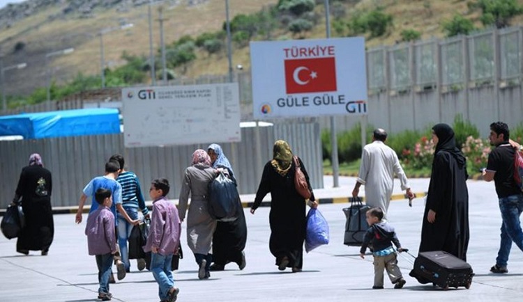 اعتداءات عنصرية متكررة يتعرض لها اللاجئون السوريون في تركيا