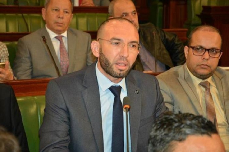 جدد القضاء التونسي التحقيق مع محمد العفاس، القيادي في حزب &quot;ائتلاف الكرامة&quot; المتشدّد، القريب من حركة النهضة