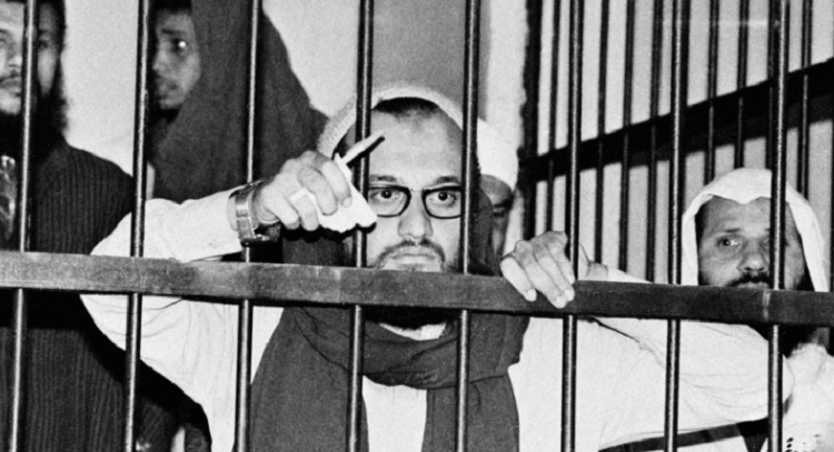 عقب اغتيال السادات، تمّ اعتقال الظواهري مع المئات من أتباعه، قبل الإفراج عنه لاحقاً بعد قضاء حكم بالسجن (3) أعوام