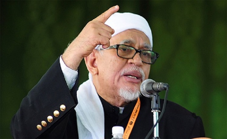 عبد الهادي أوانج، زعيم الحزب الإسلامي الماليزي (باس) الذراع السياسية للإخوان