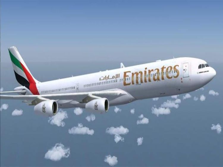 أنشأ شركة طيران الإمارات لتسهيل العبور من وإلى دبي
