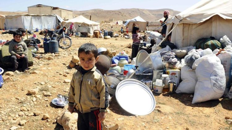 إزالة بعض مخيمات اللاجئين السوريين في لبنان
