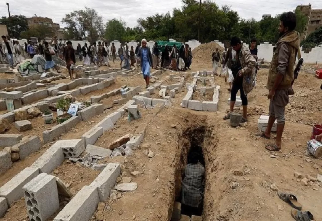 أيادي الحوثيين تمتد إلى المقابر... جرائم جديدة