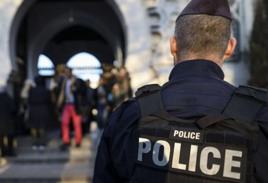 تحذيرات من التسلل الإسلامي للمجتمع الفرنسي.. هل تنجح باريس في التصدي للتمدد الإخواني؟