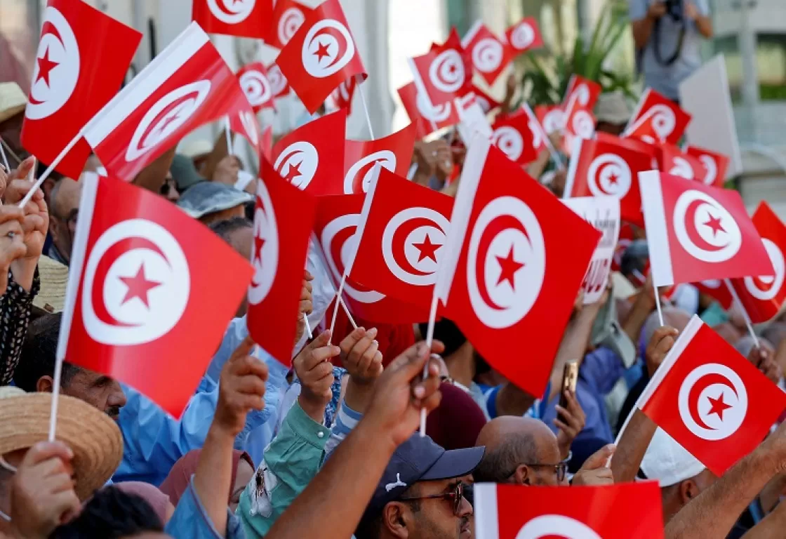 الطريق إلى البرلمان التونسي: كيف تنظر القوى السياسية للقانون الانتخابي الجديد؟