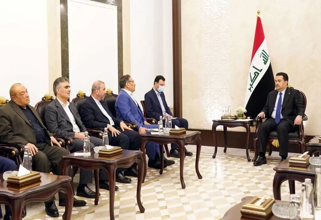 بعد زيارة شمخاني: هل تتغير استراتيجية طهران الأمنية في العراق؟