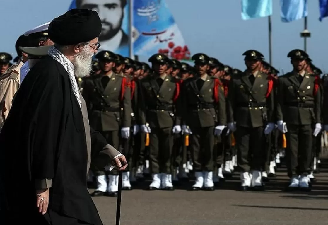 العقيدة العسكرية الإيرانية توظف الديني والمذهبي لبسط أيديولوجية ولاية الفقيه