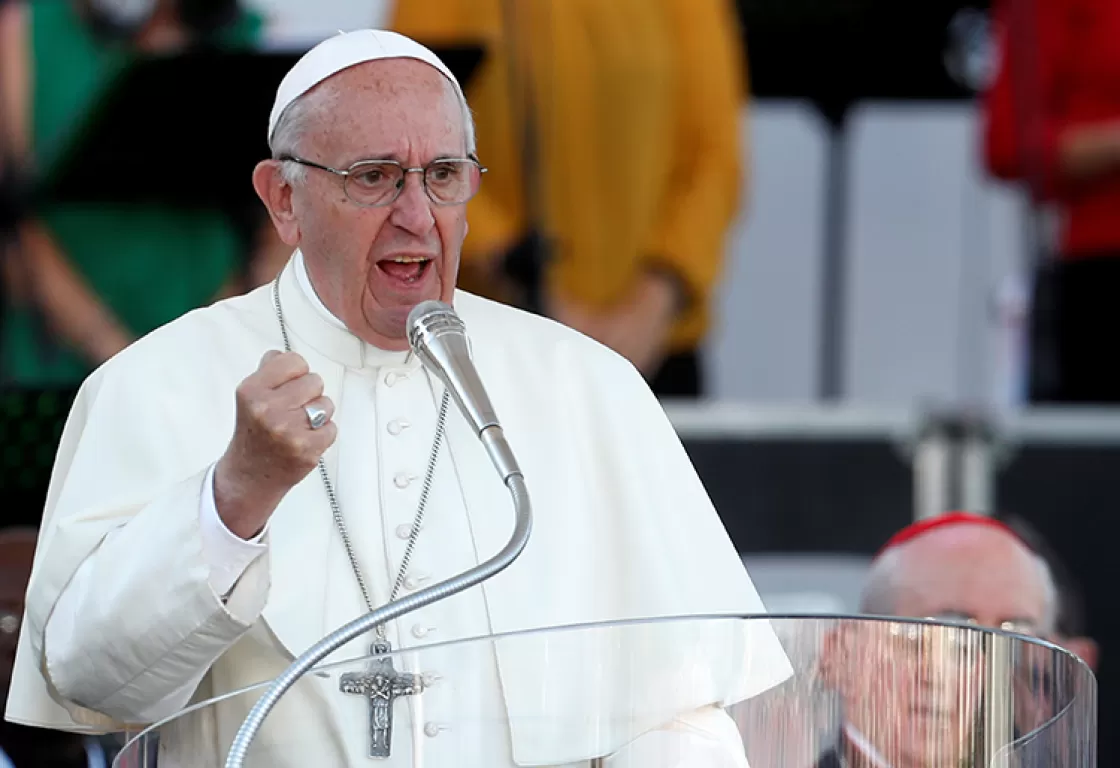 البابا فرنسيس يعزز دور المرأة في الكنيسة... قرارات تاريخية