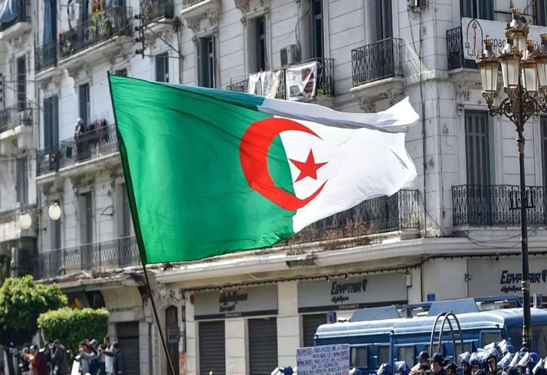ماذا يقصد إخوان الجزائر بمشروع قانون تجريم التطبيع؟