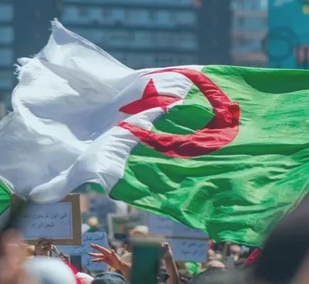 الجزائر: ماذا يقصد الإخوان بالدعوة إلى &quot;تحرير الفقه السياسي&quot;؟