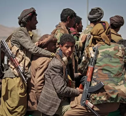 الحوثيون يتفننون في سرقة اليمنيين... إتاوات جديدة ترهق أهالي صنعاء والبيضاء