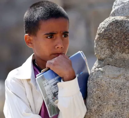 حوثنة التعليم... ميليشيات الحوثي تُغير أسماء مدارس بأسماء مقاتليها وتُحرف مناهج التعليم