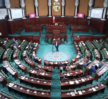 هل تدق انتخابات مجلس الجهات بتونس آخر مسمار في نعش الإخوان؟