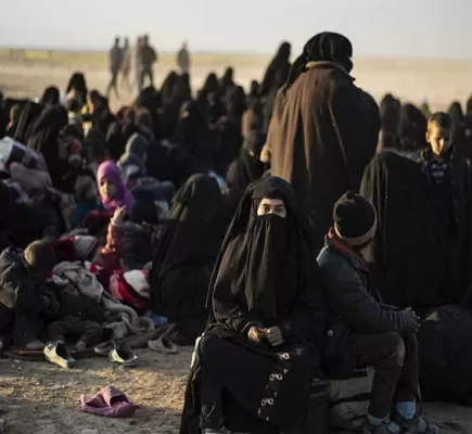 لماذا تنبذ الحكومة العراقية عوائل داعش بمخيم الهول؟