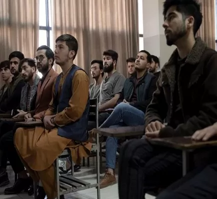 لا مكان للطالبات... أفغانستان تعيد فتح الجامعات للشبان فقط