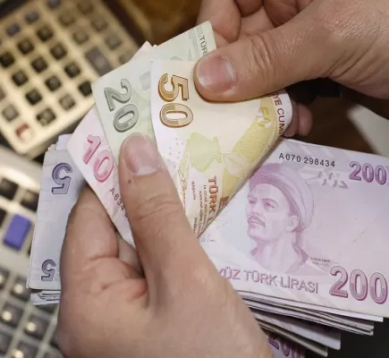 تركيا تلجأ لإصدار فئة جديدة من عملتها... ما علاقة التضخم؟