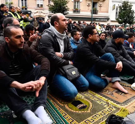 &amp;quot;الإسلام والجمهورية والعالم&amp;quot;: هل تعادي فرنسا المسلمين؟