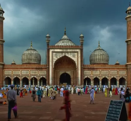 الإسلام في الهند: التجاور مع الهندوسية.. وجذور الطائفية والعنف الديني
