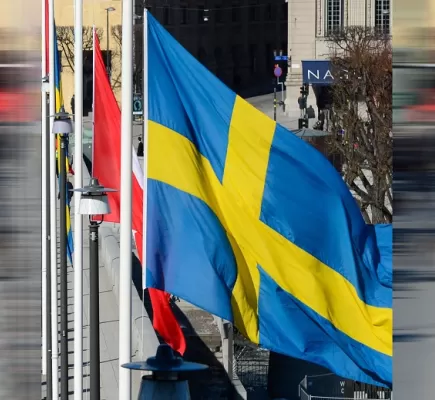 هل تغير السويد قوانينها لحظر حرق المصاحف؟